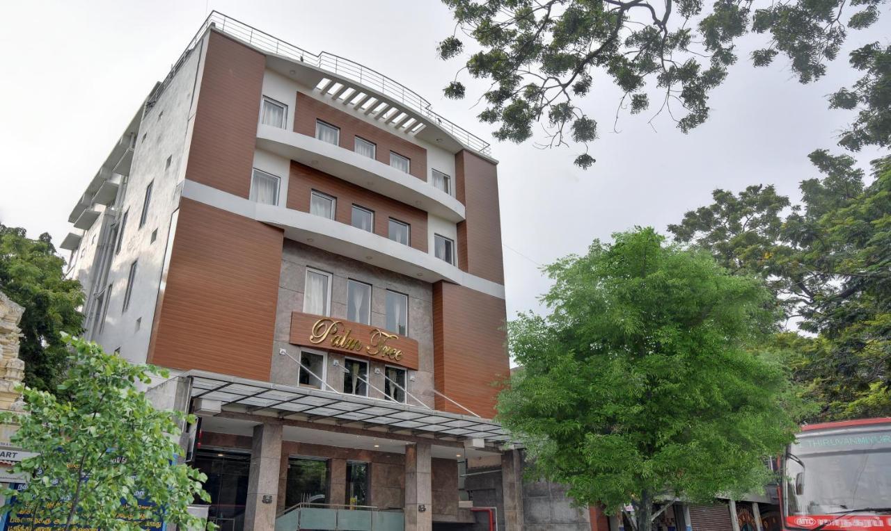 Treebo Trend Palm Tree Hotel Madras Buitenkant foto