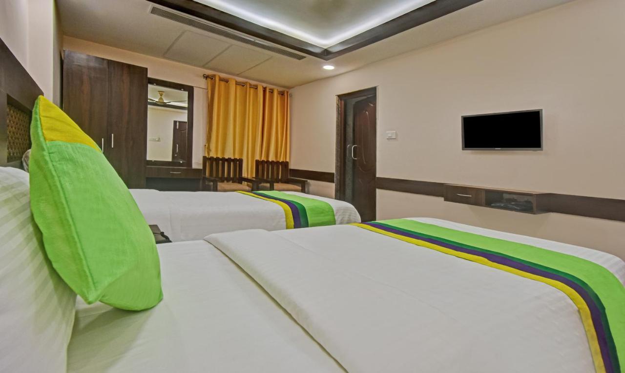 Treebo Trend Palm Tree Hotel Madras Buitenkant foto