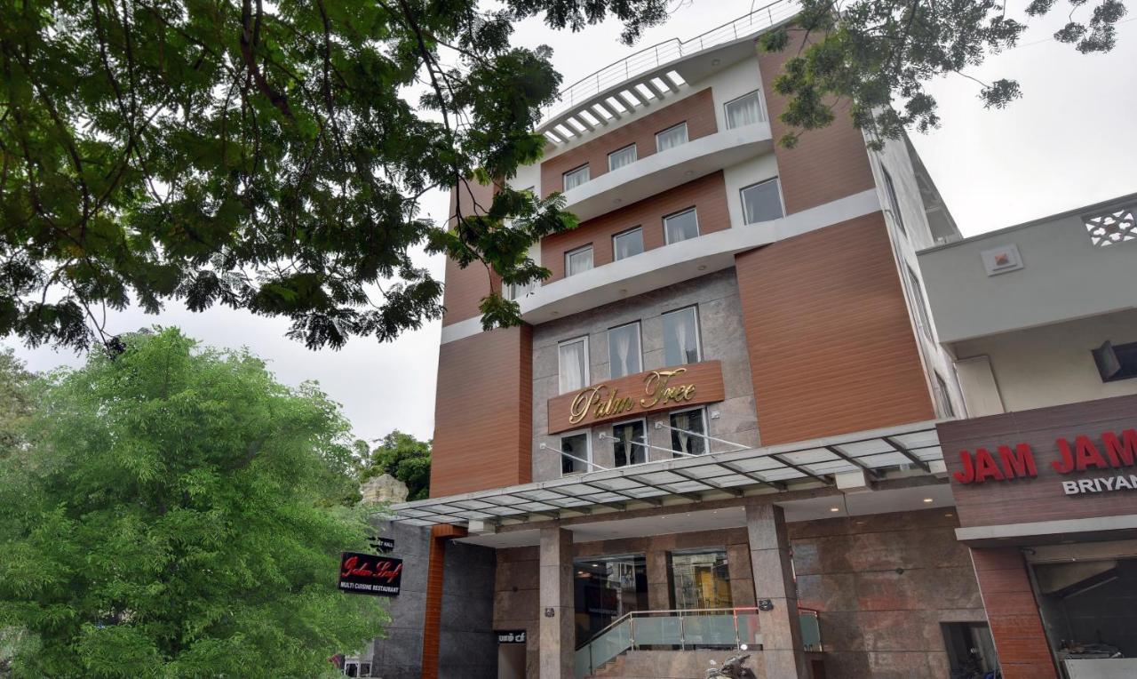 Treebo Trend Palm Tree Hotel Madras Buitenkant foto
